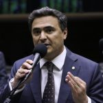 Discussão e votação de propostas legislativas. Dep. Mauricio Neves (PP - SP)