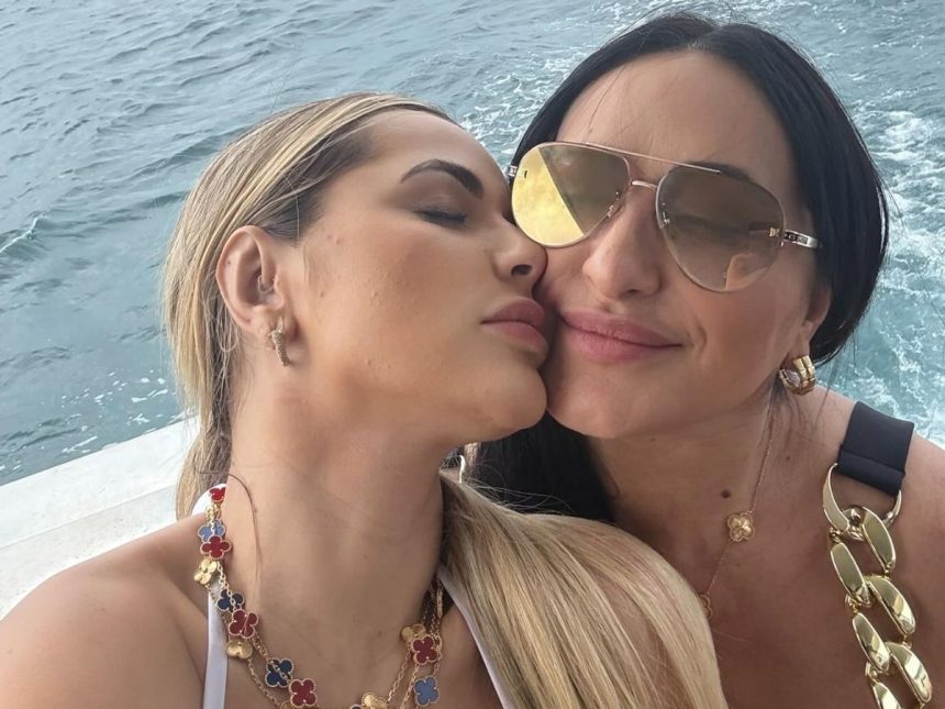 Crédito: Reprodução Instagram @deolane e @solangebezerraoficial